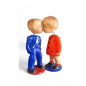 Hong Kong Vtg. 1950's Celluloid Magnetic Kissing Dolls